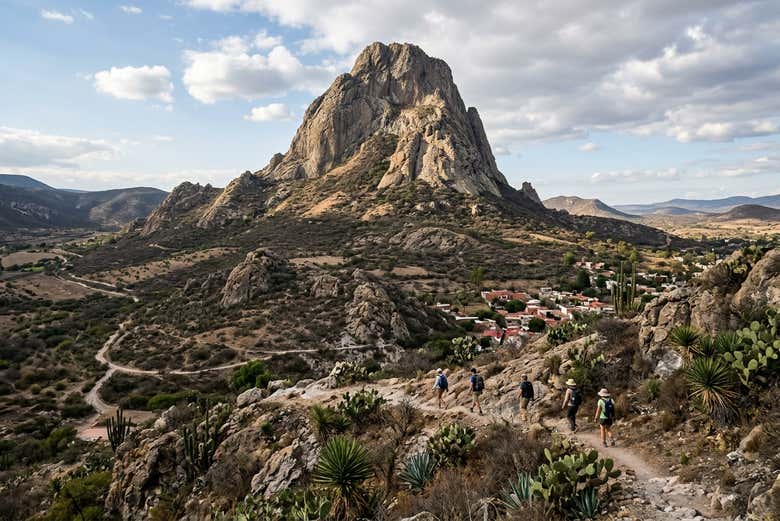 Excursión a Bernal y Tequisquiapan