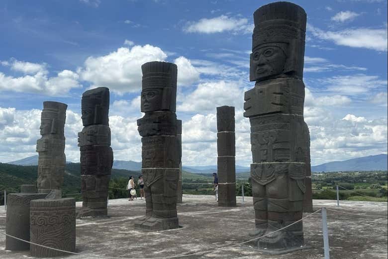 Excursión a Teotihuacán y Tula