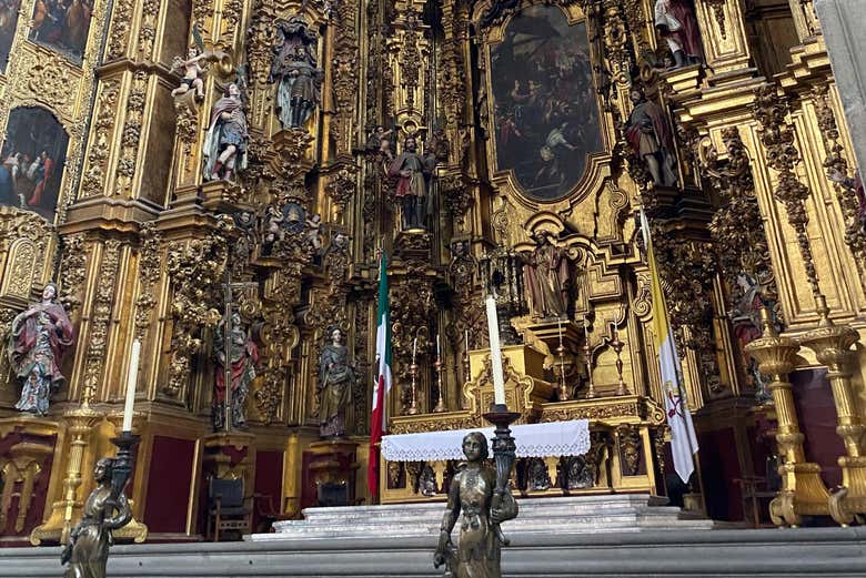 Tour por la Catedral y el Templo Mayor + Murales de Diego Rivera