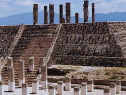 Tour por Teotihuacán, Tula y Tepotzotlán
