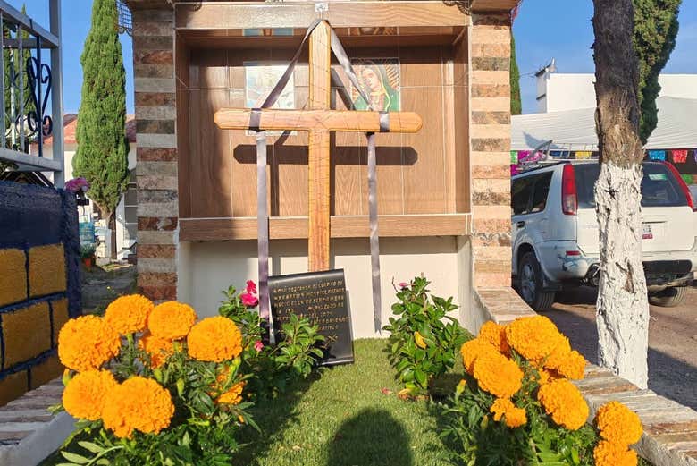 Tour del Día de Muertos por Teotihuacán en bicicleta
