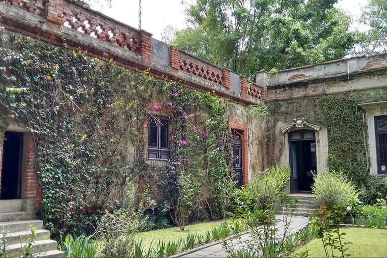 Visita guiada por los museos de Frida Kahlo y León Trotsky