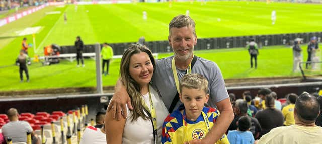 Match de football à Mexico avec un guide local