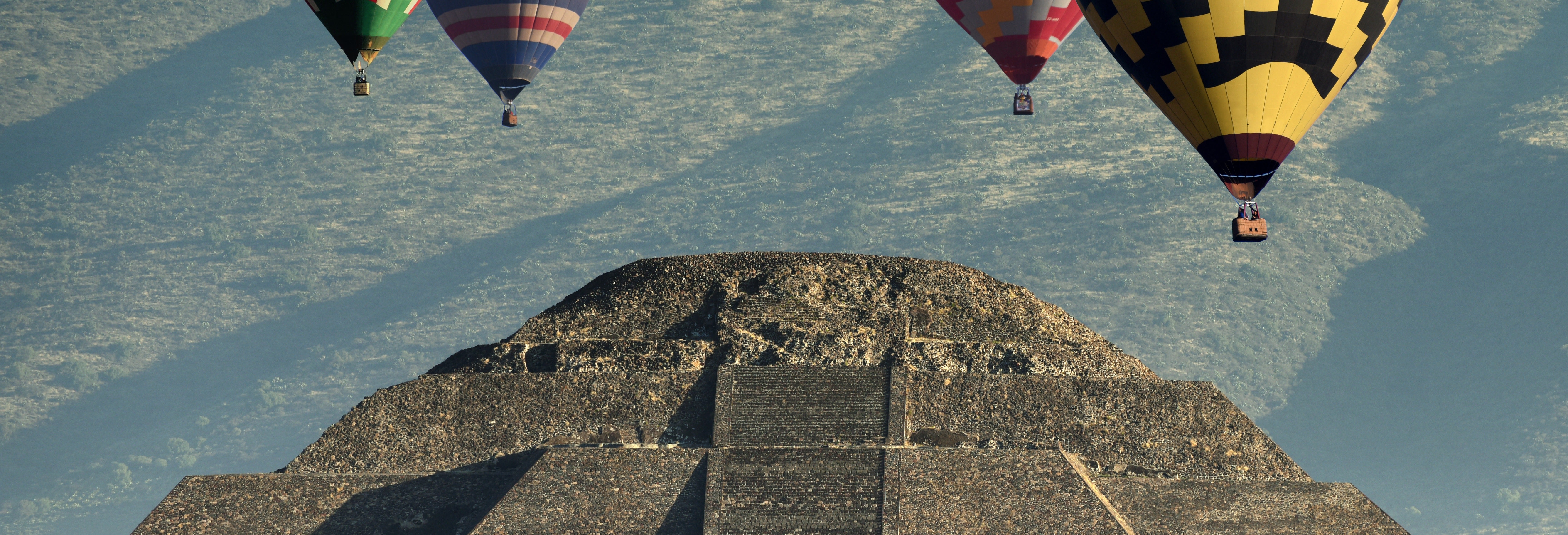 Passeio de balão sobre Teotihuacán