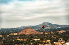 Passeio privado de balão sobre Teotihuacán