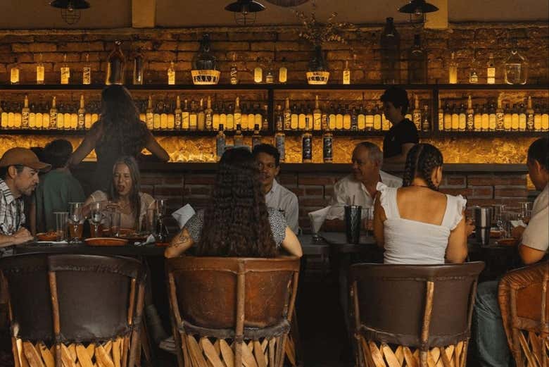 Visita a las destilerías Tequila Selecto y El Cascahuín