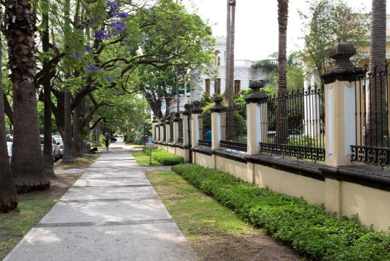 Free tour por el barrio Colonia Americana