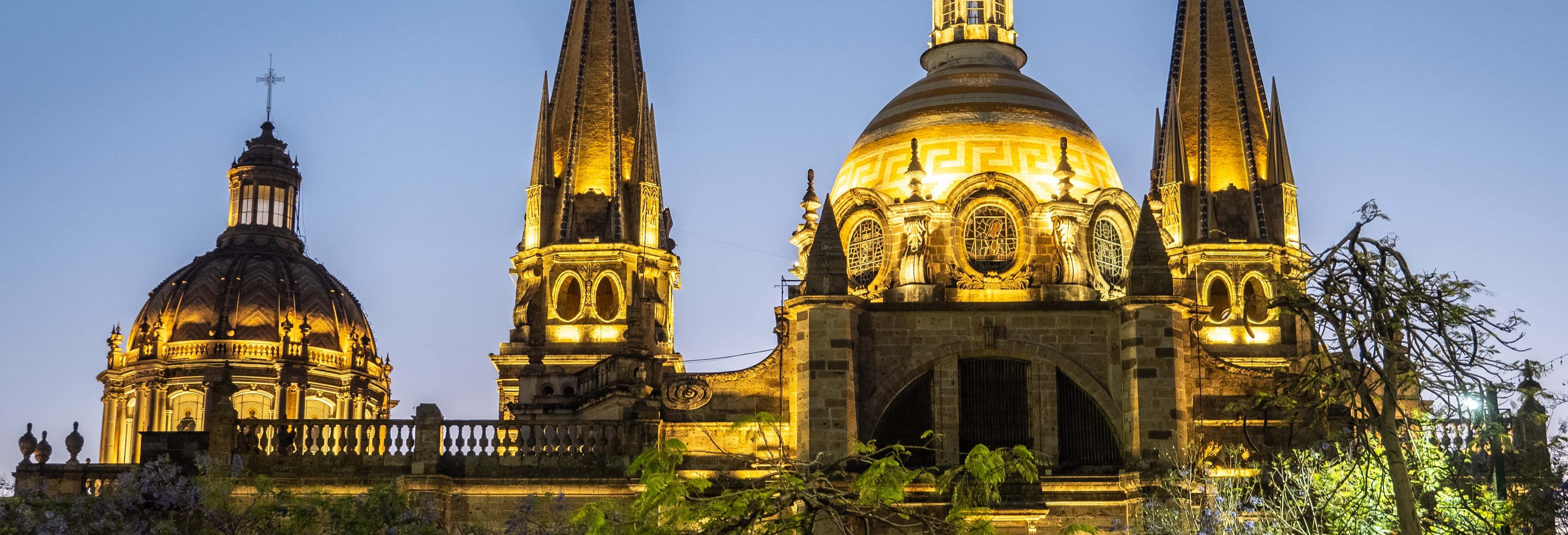 Tour nocturno por Guadalajara