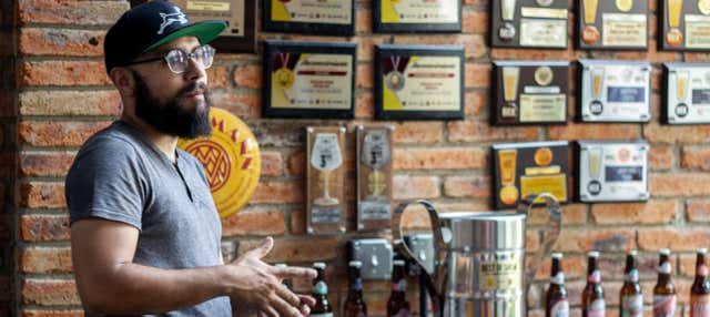 Visita alla birreria Fortuna e alla distilleria La Rojeña