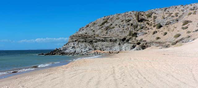 Escursione a San Nicolás + Sandboarding