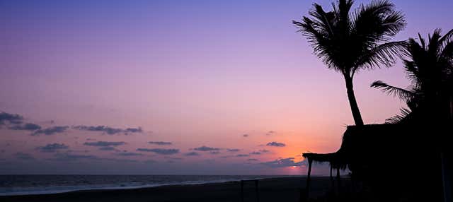 Cerimonia del solstizio d'inverno nella spiaggia della Ventanilla