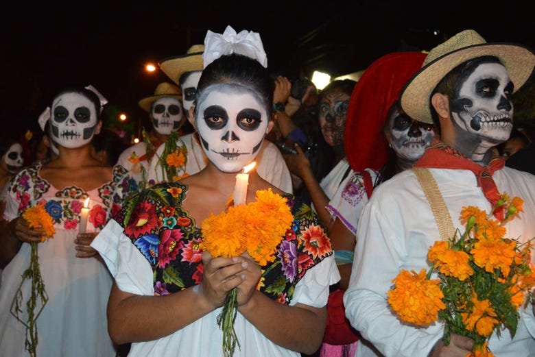 Tour nocturno del Día de Muertos