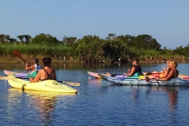 Kayak en la Laguna de Potosí + Paseo a caballo por playa Larga