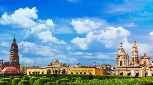 León