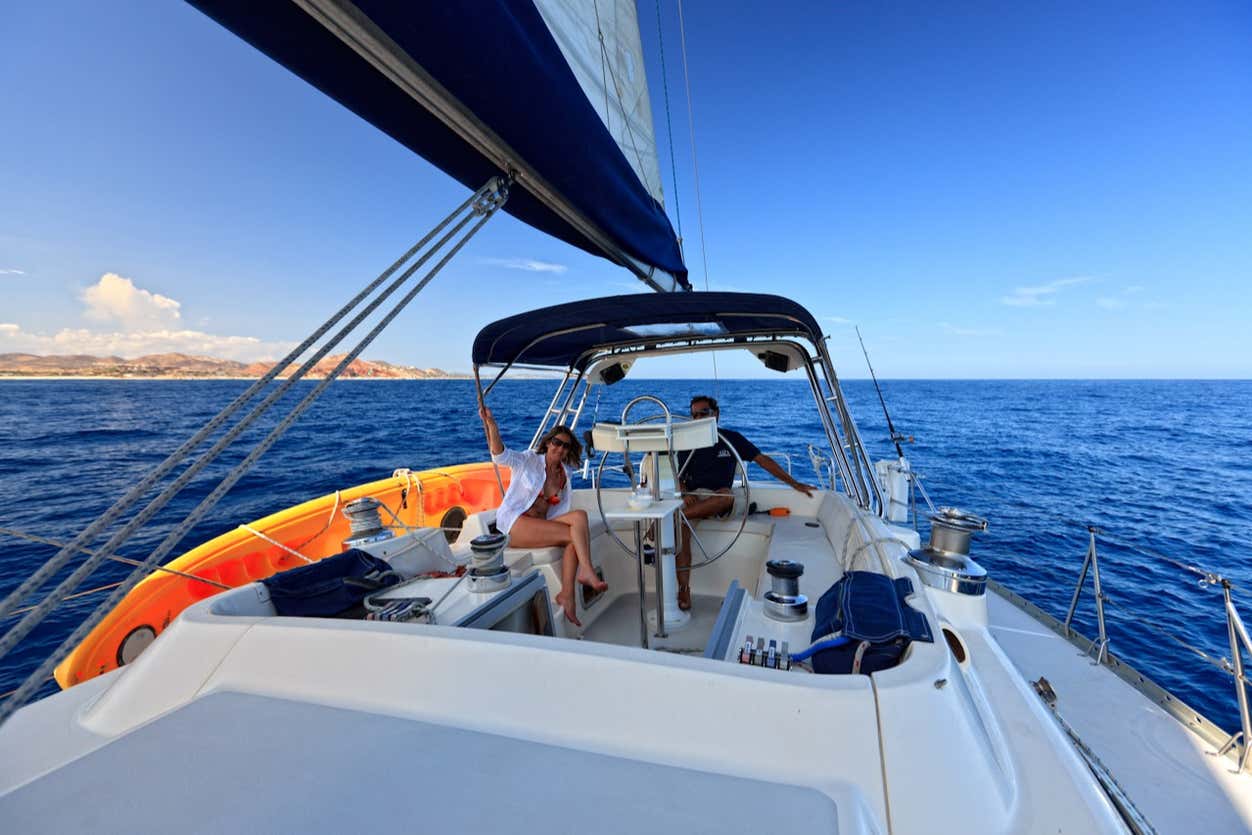 Paseo en velero por el Mar de Cortés