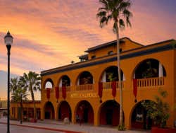 Excursión nocturna a Todos Santos con cena