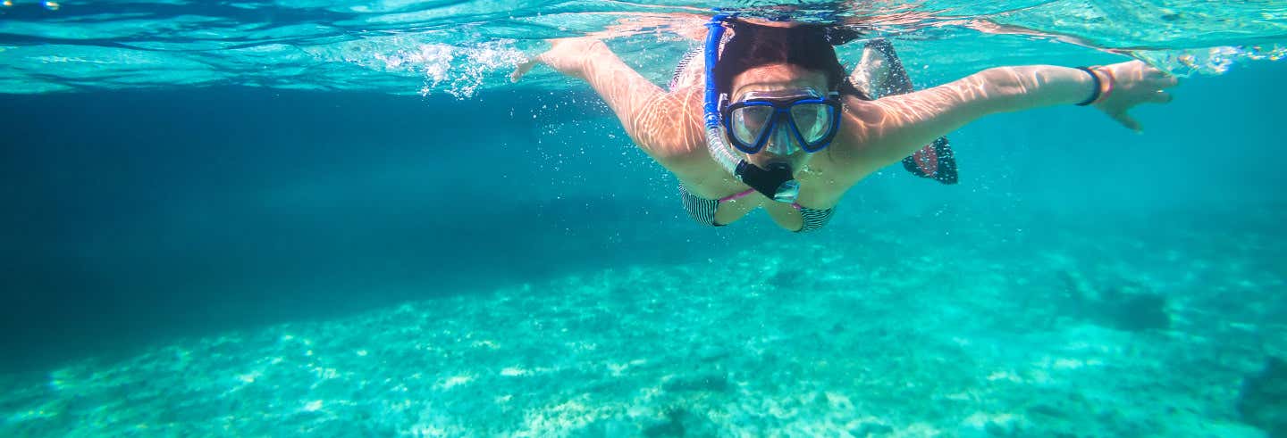 Snorkeling a Los Cabos