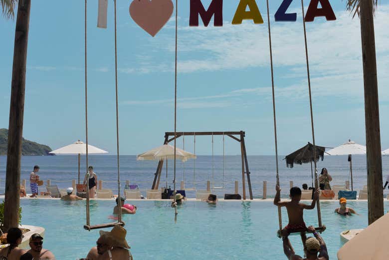 Entrada a Shekinah Beach Club
