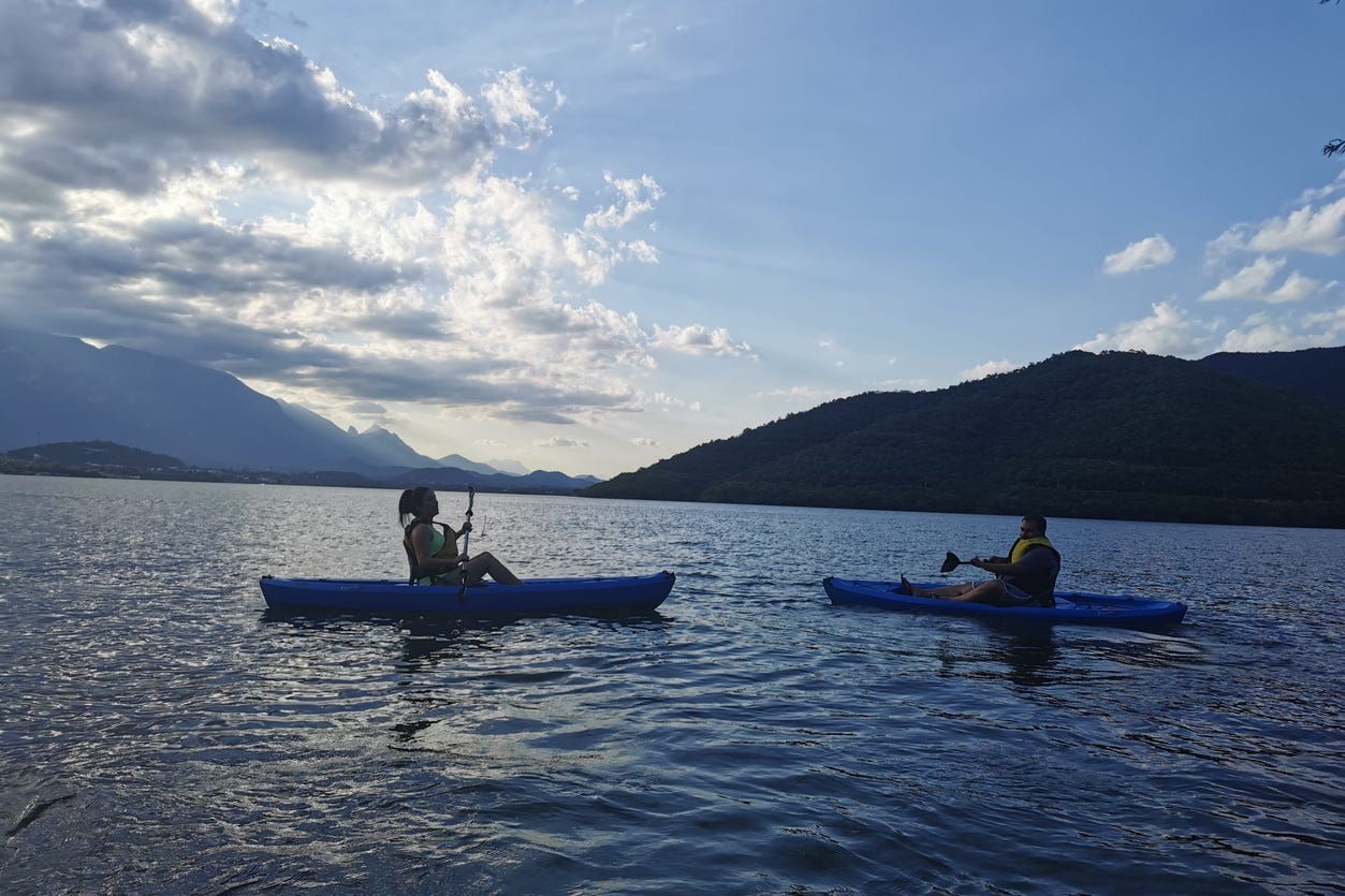 Excursión a Santiago + Tour en kayak por la presa La Boca