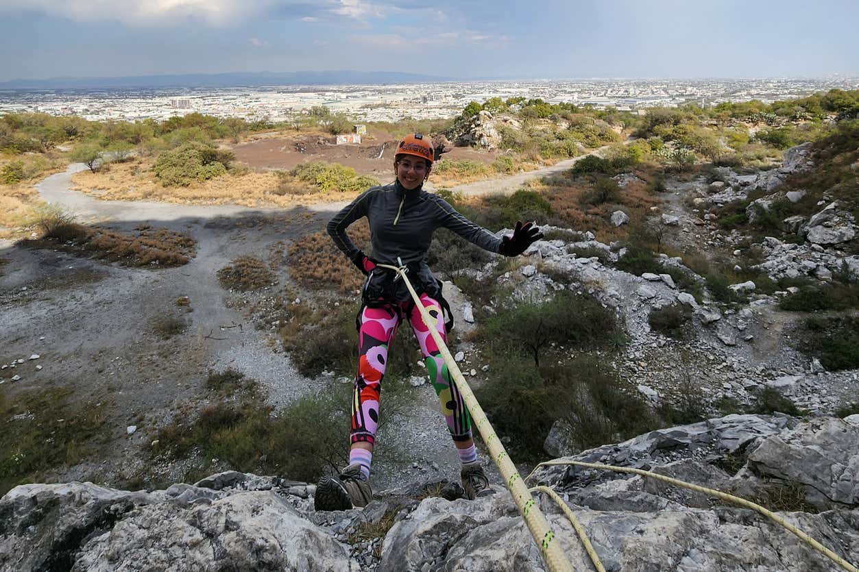 Imagen de Rápel en el Cerro del Topo Chico