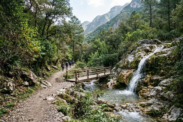 Senderismo por el Parque Natural La Estanzuela