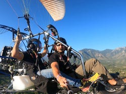 Vuelo en paramotor por Monterrey