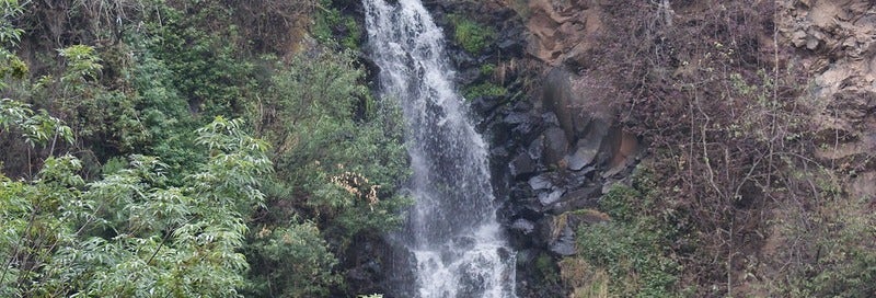 Tiristarán Caves & Chiquimitio Waterfall Day Trip