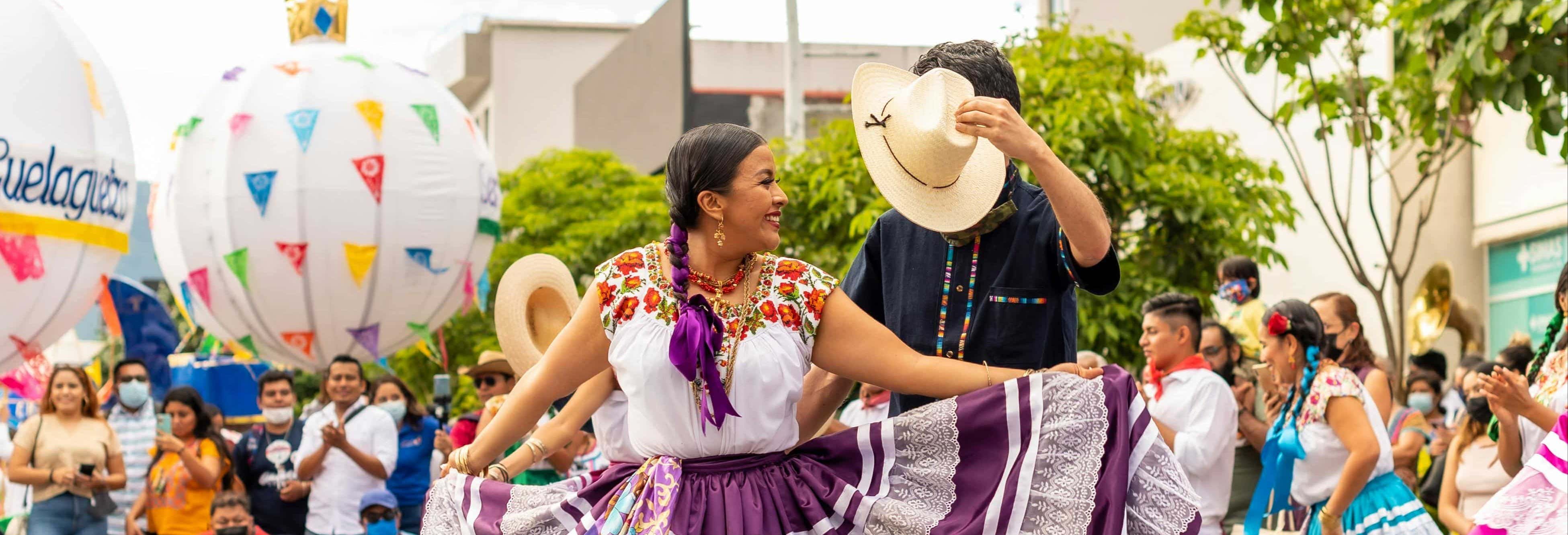 Tour della Guelaguetza