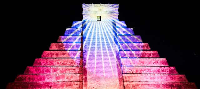 Spettacolo di suoni e luci a Chichén Itzá + Valladolid e cenote Hubiku