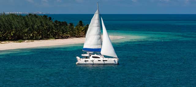 Paseo en catamarán por Puerto Morelos
