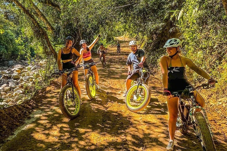 Tour en bicicleta eléctrica por Puerto Vallarta y la Sierra Madre