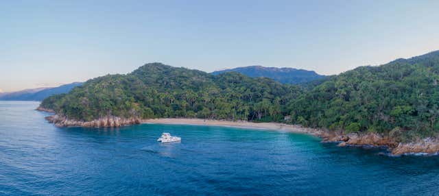 Festa sulla spiaggia di Majahuitas