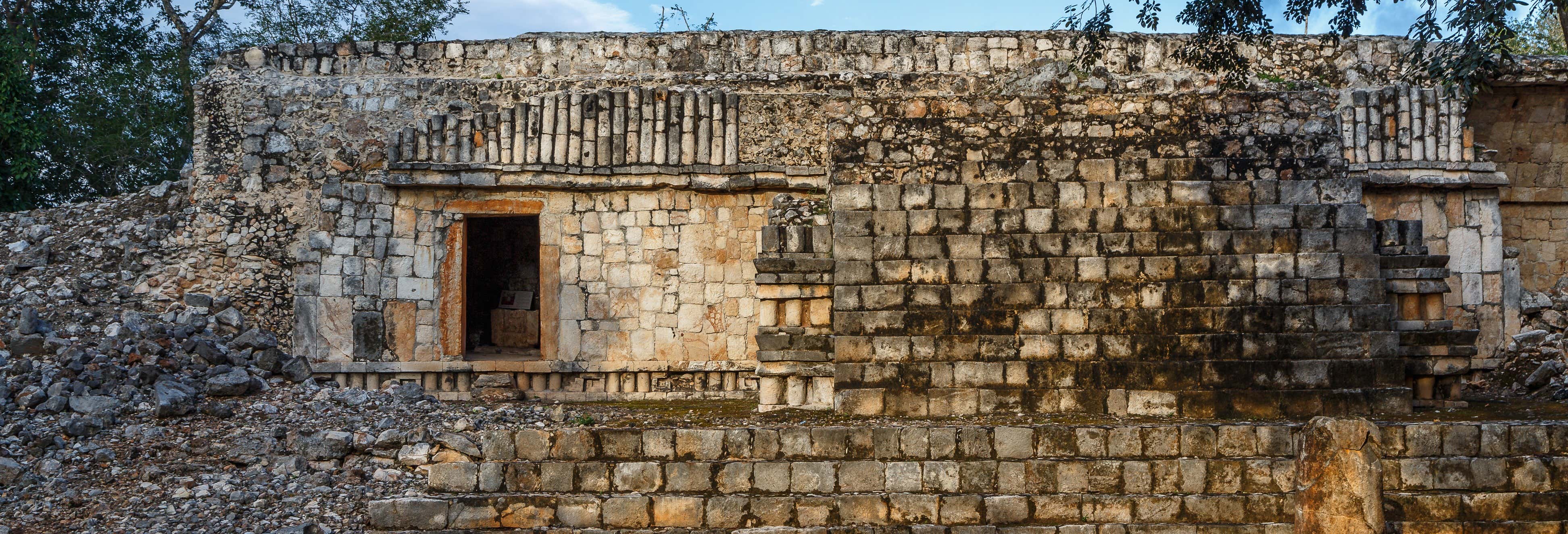Tour delle tenute di Campeche + Visita a Xcalumkin