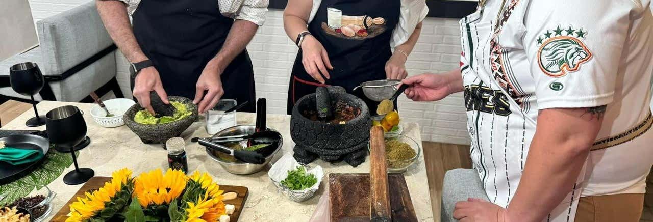 Lezione di cucina messicana + Tour del Mercado de la Cruz