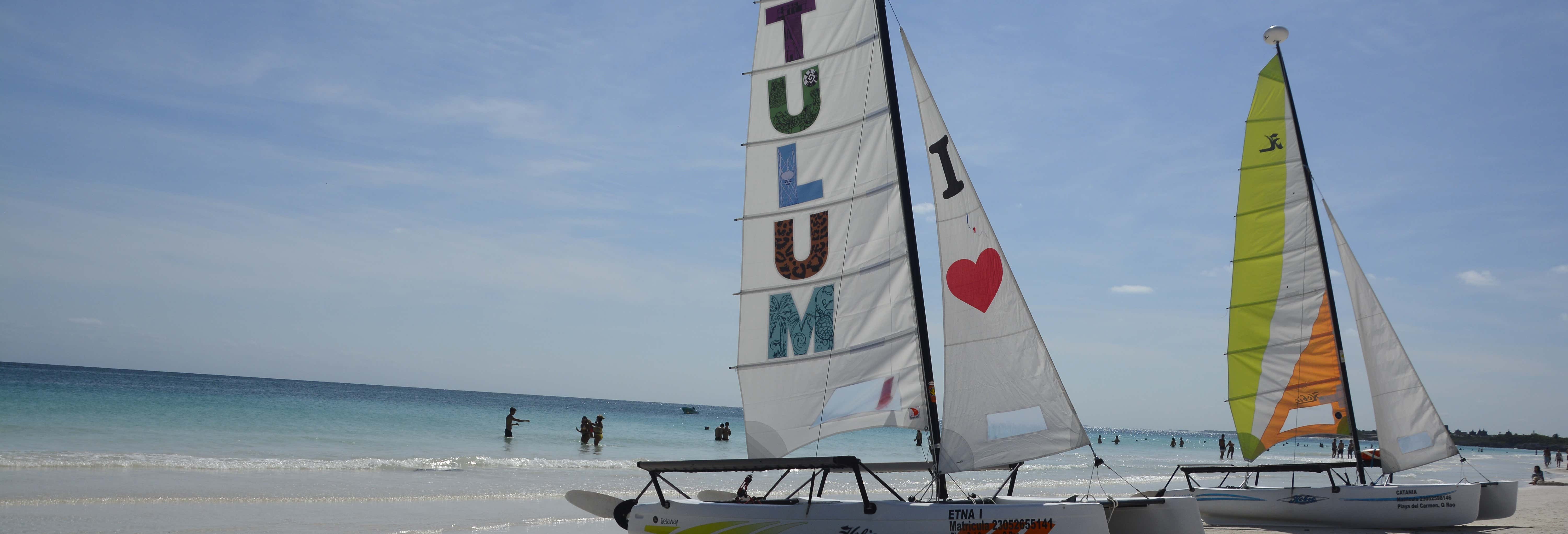 Giro in barca a vela a Tulum