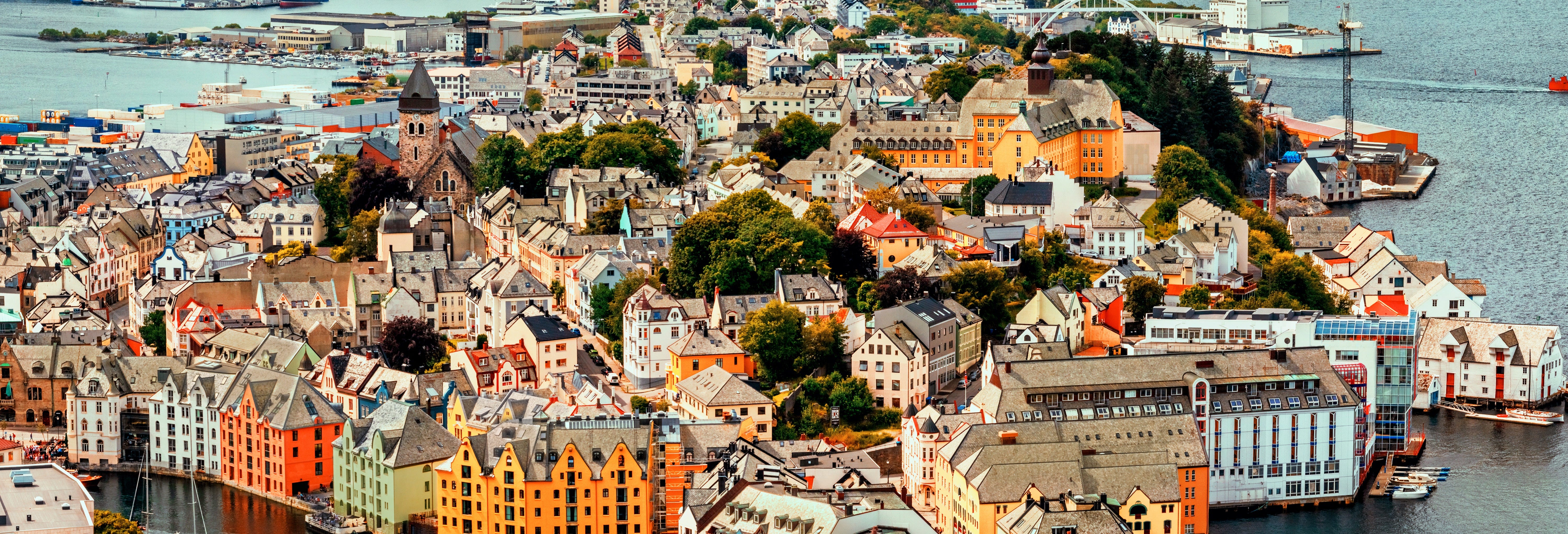 Sightseeing Bus of Alesund