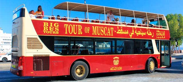 Autobus turistico di Mascate