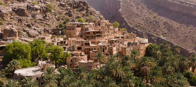 Escursione privata a Wadi Al Arbeieen, Bimmah Sinkhole e Fins Beach