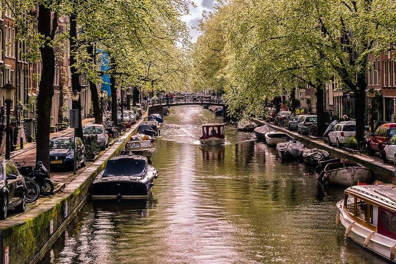 Amsterdam Hop On Hop Off Bus