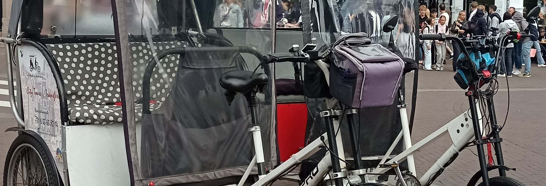 Tour privado en bicitaxi por Ámsterdam