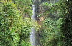 Cascadas Escondidas Hike