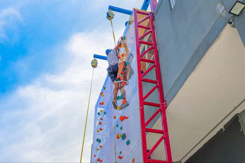 Go climbing at POIN - Go climbing at POIN