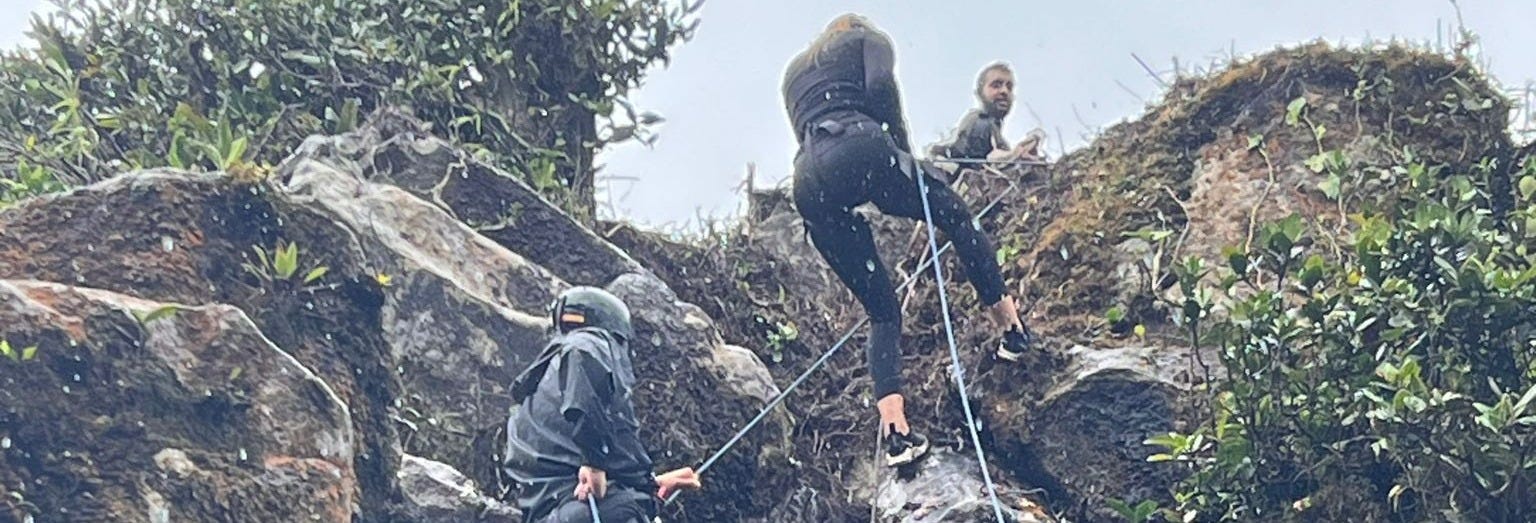 Rapelling in El Valle de Antón