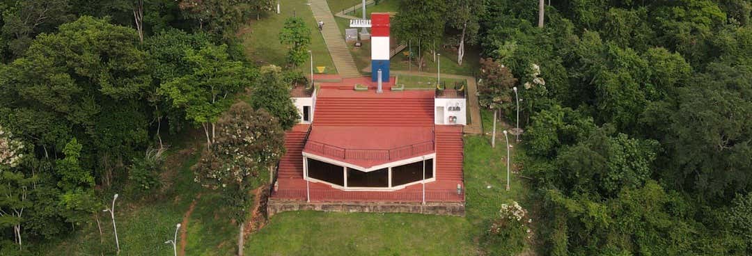 Tour dello shopping + Parque Aventura e Hito de las Tres Fronteras