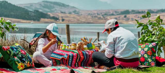 Laboratorio di toritos di Pucará + Picnic alla laguna di Huaypo