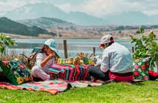 Pucará Bull Painting Workshop+ Huaypo Lagoon Picnic