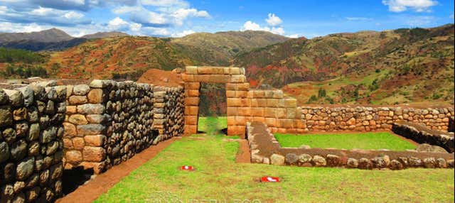 Escursione a Puma Orqo e Maukallaqta