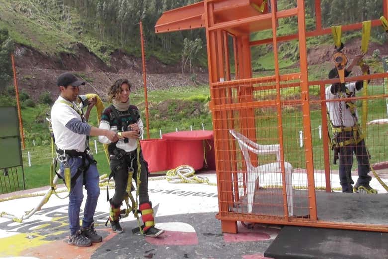 Poroy Bungee Jumping & Catapult