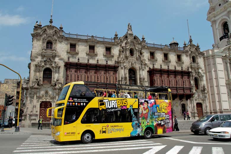 Lima Panoramic Tour + Convent of Santo Domingo