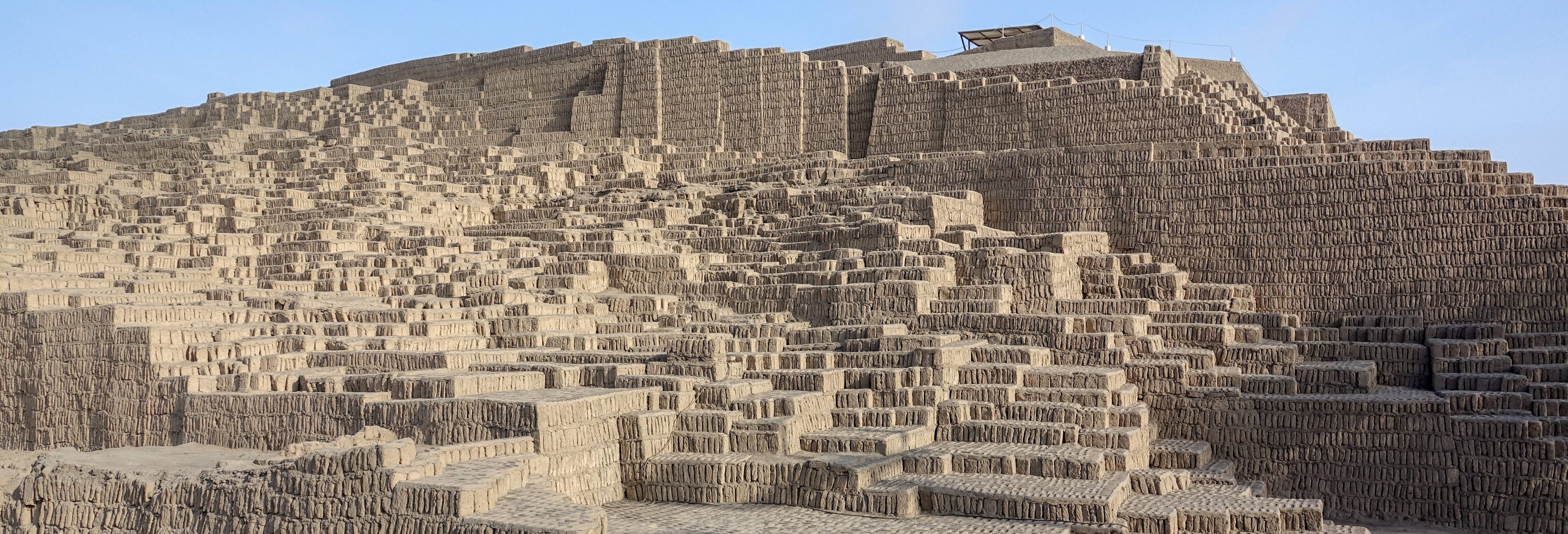 Miraflores & Huaca Pucllana Tour